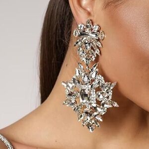 New! Large Silver Chandelier Crystal Earrings (3008) NWT
